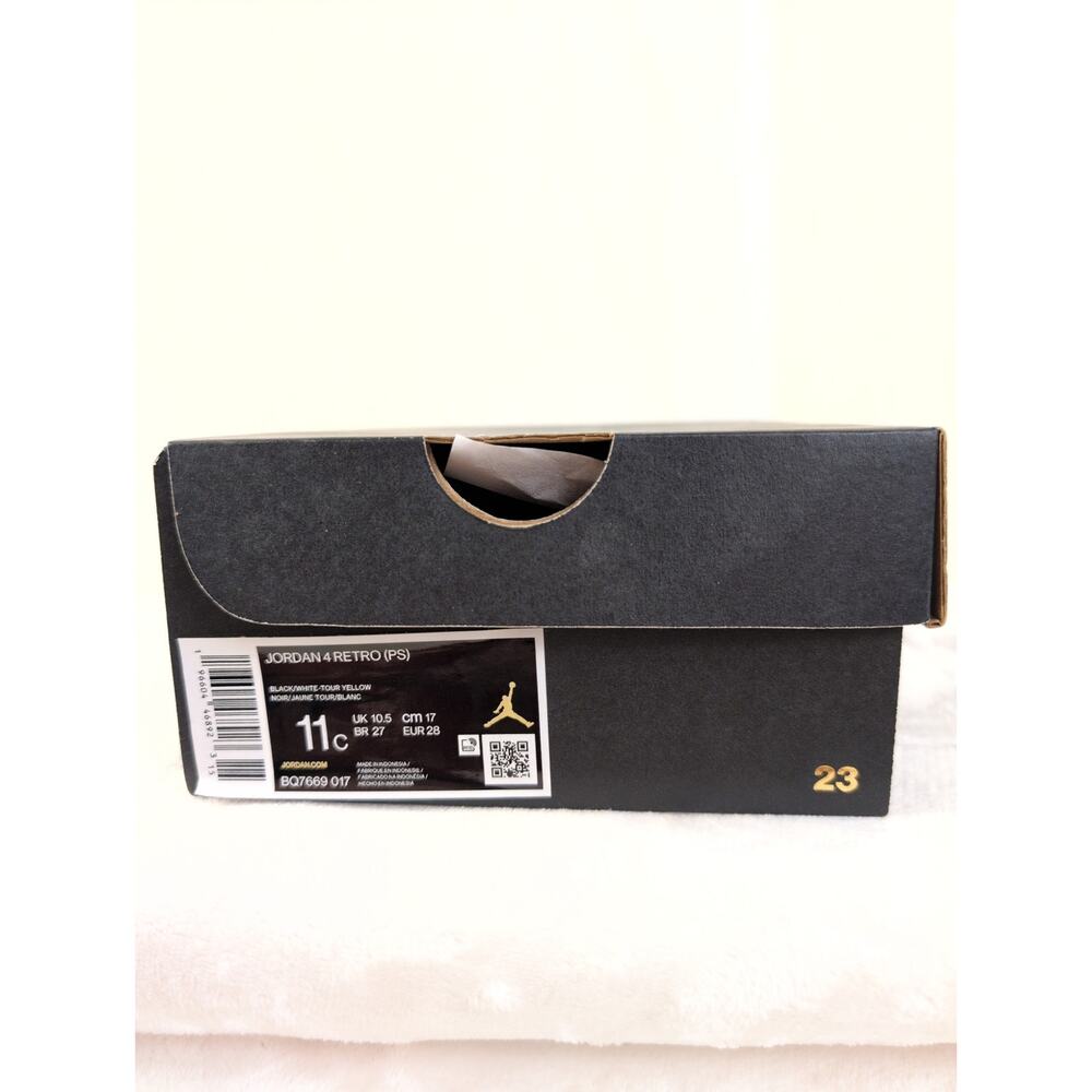 Jordan 4 Retro Thunder sneakers black yellow Size 11c Toddler shoes Sneakerhead - Picture 9 of 9